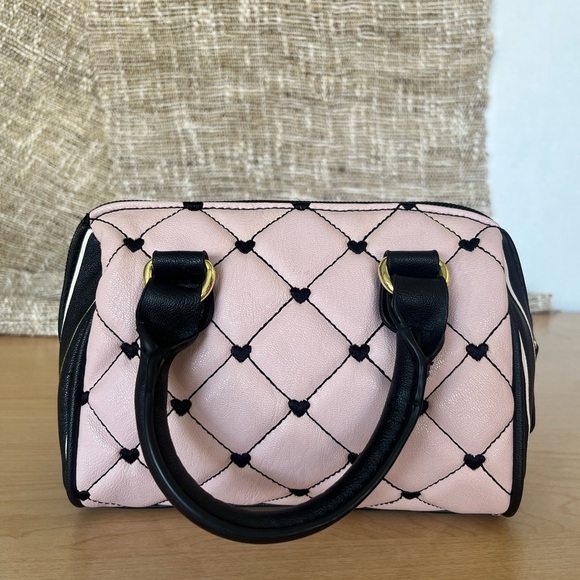 Y2K Luv Betsey by Betsey Johnson mini - Picture 2 of 6